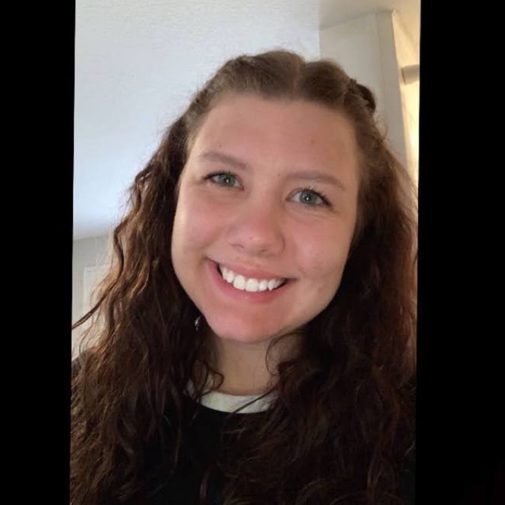 Meet your Posher, Elena